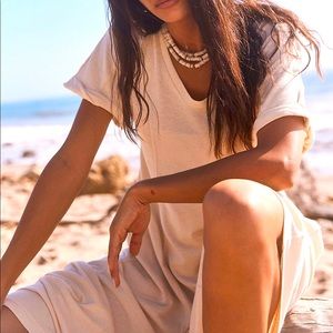 NWT Free  People  Meadow tee in Large